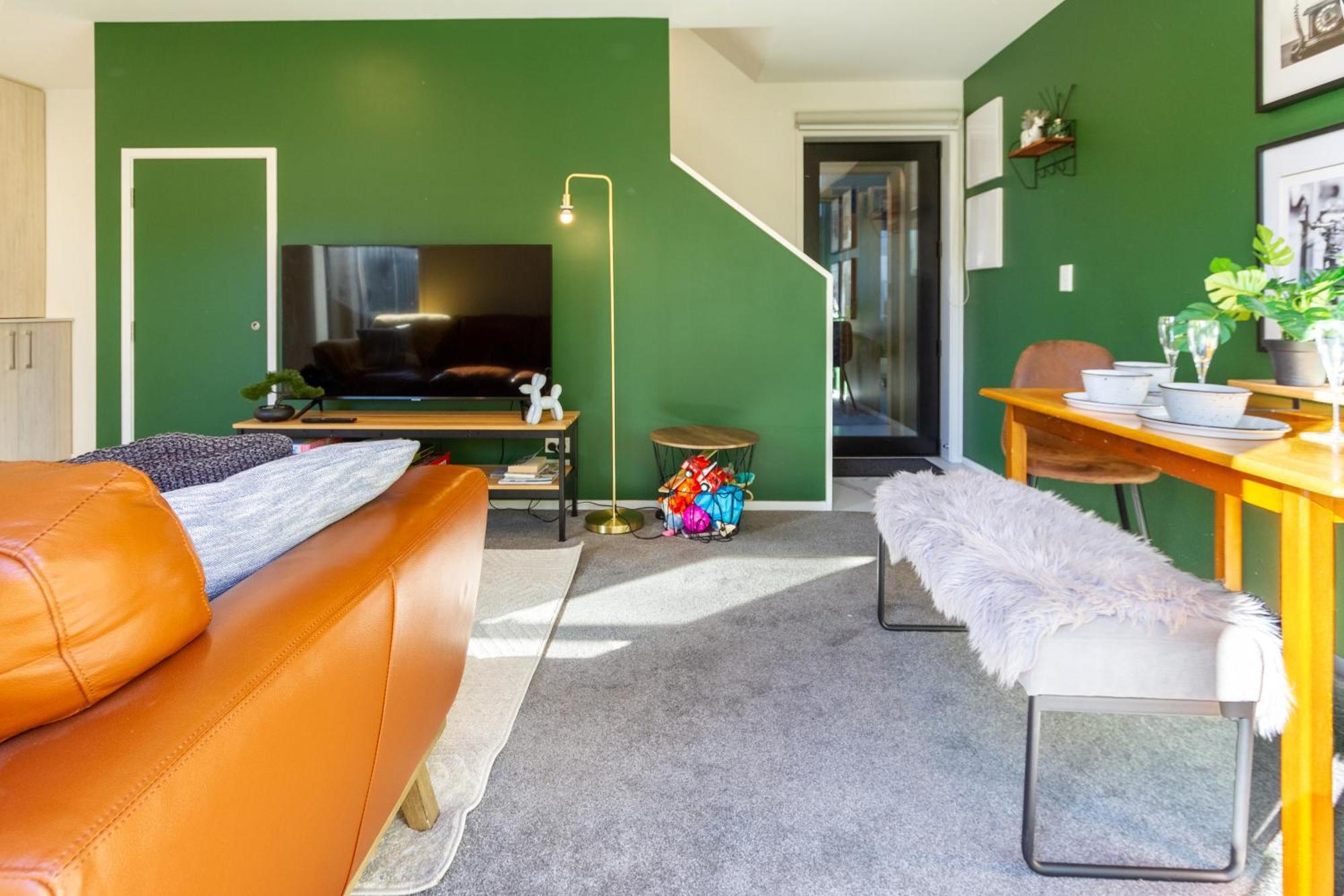 Gorgeous In Green - 2 Bed Central Oasis W/King Bed Christchurch Buitenkant foto