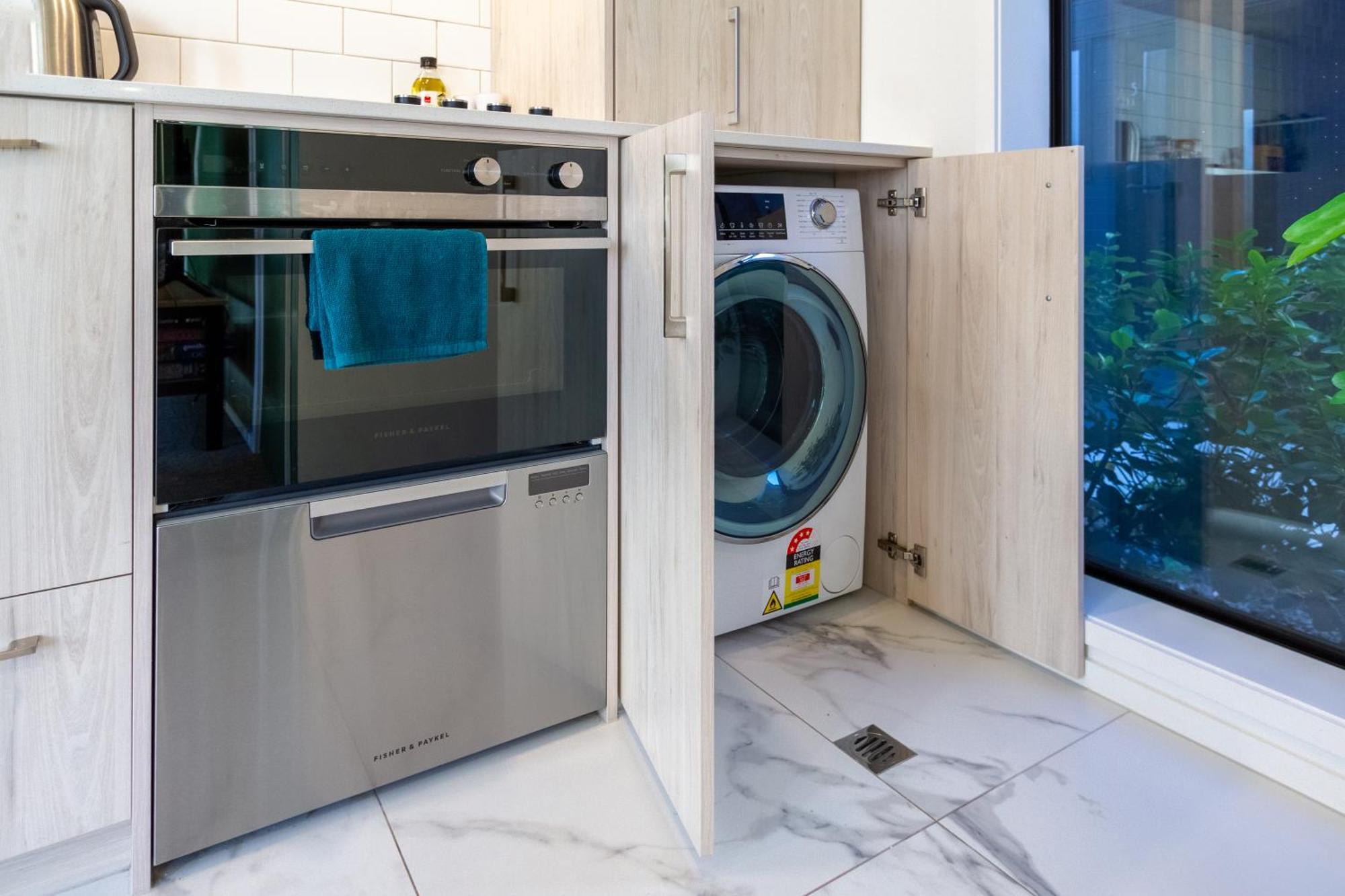 Gorgeous In Green - 2 Bed Central Oasis W/King Bed Christchurch Buitenkant foto